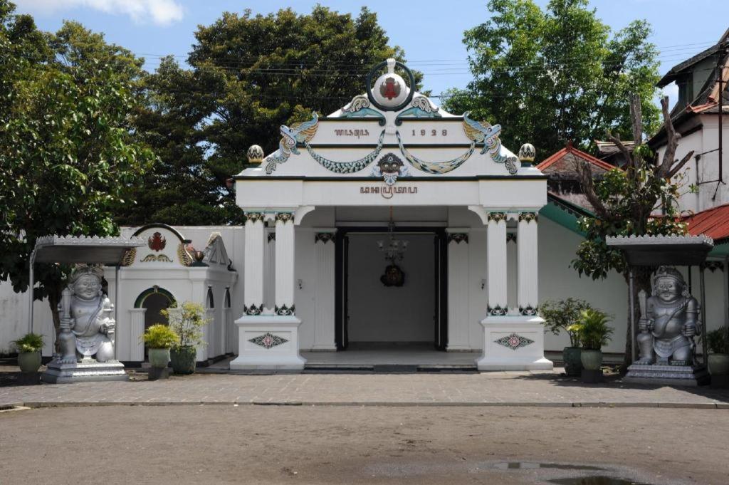 Bhumi Hostel Yogyakarta Ngoại thất bức ảnh