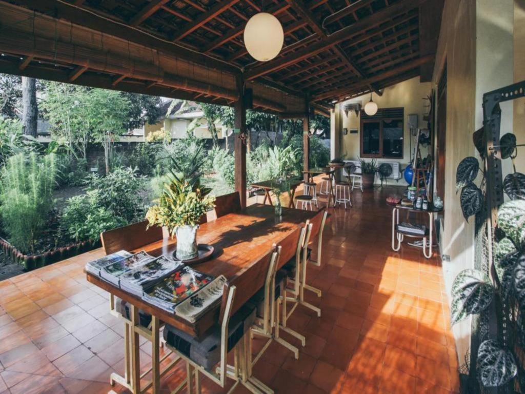 Bhumi Hostel Yogyakarta Ngoại thất bức ảnh